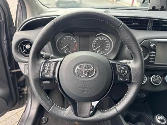 Toyota Yaris Yaris III (P13), Hatchback, 2010 / 2020 1.5 16V Dual VVT-iE picture 10