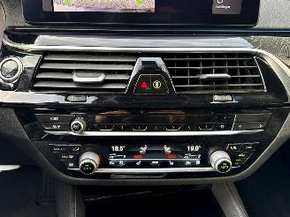 BMW 5-serie 530e xDrive 2.0 Turbo 16V Combi/o  Elektrisch Benzine 1.998cc 215kW (292pk) 4x4 picture 18