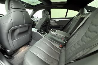 BMW M8 M8 50i xDrive Twin Turbo V8 32V Sedan 4Dr Benzine 4.395cc 390kW (530pk) 4x4 picture 19