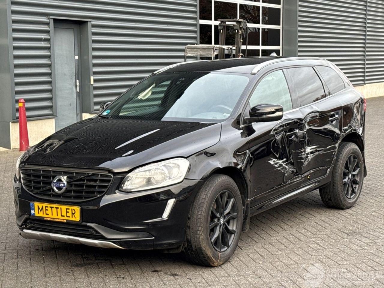 Volvo Xc-60 2.0 T5 16V SUV  Benzine 1.969cc 180kW (245pk) FWD