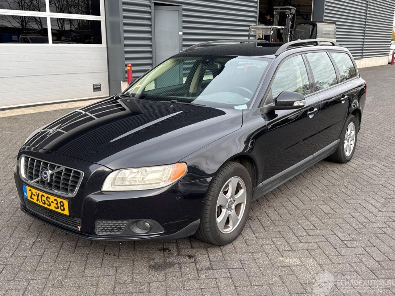 Volvo V-70 2.4 D 20V Combi/o Diesel 2.401cc 120kW (163pk) FWD