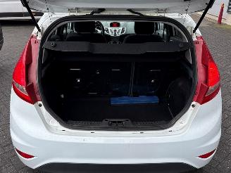 Ford Fiesta 1.4 16V Hatchback  Benzine 1.388cc 71kW (97pk) FWD picture 9