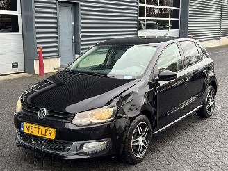 Damaged car Volkswagen Polo 1.4 16V Hatchback  Benzine 1.390cc 2009/6