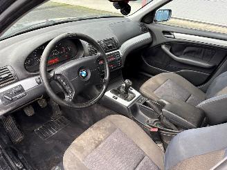 BMW 3-serie 318i 16V Combi/o  Benzine 1.995cc 105kW (143pk) RWD picture 10