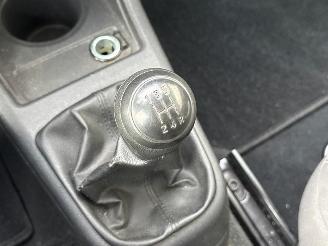 Volkswagen Up! 1.0 12V 60 Hatchback  Benzine 999cc 44kW (60pk) FWD picture 15