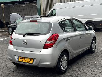 Hyundai I-20 1.2i 16V Hatchback  Benzine 1.248cc 57kW (77pk) FWD picture 5