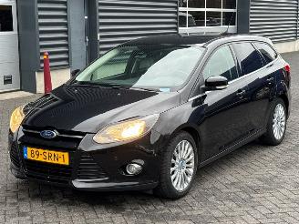 Coche accidentado Ford Focus 1.6 SCTi 16V Combi/o  Benzine 1.596cc 110kW (150pk) FWD 2011/11