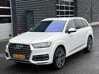 uszkodzony samochody osobowe Audi Q7 3.0 TDI V6 24V SUV  Diesel 2.967cc 200kW (272pk) 4x4 2016/12