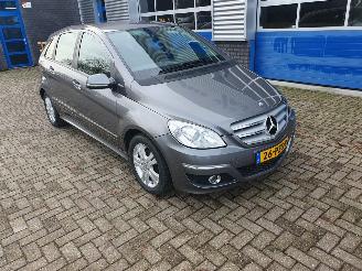 škoda osobní automobily Mercedes B-klasse 160 BlueEFFICIENCY Business Class 2011/4