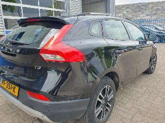 Volvo V-40 Cross Country 2.0 T3 Nordic+ picture 5