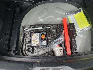 Volvo V-40 Cross Country 2.0 T3 Nordic+ picture 26