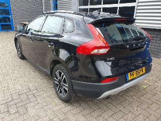 Volvo V-40 Cross Country 2.0 T3 Nordic+ picture 3
