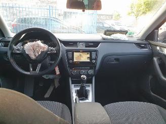 Skoda Octavia 1.2 TSI Greentech Ambition picture 18