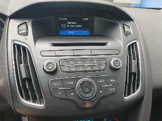 Ford Focus 1.5 Titanium picture 24