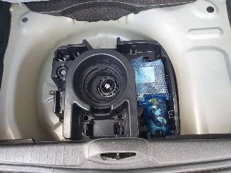 Peugeot 208 1.2 PureTech Signature picture 25