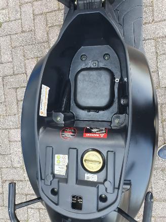 AGM  VX50 plus Snorscooter picture 8