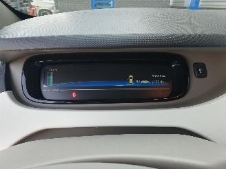 Renault Zoé R240 Intens 22 kWh (Huur accu) picture 21