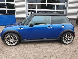 Mini Cooper S 1.6 Chili picture 2