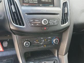 Ford Focus 1.0 Trend Edition picture 22