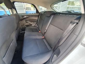 Ford Focus 1.0 Trend Edition picture 25