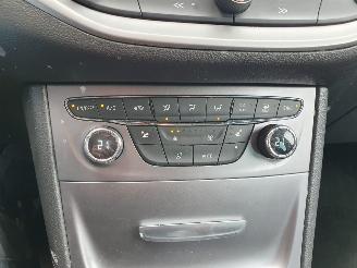 Opel Astra SPORTS TOURER 1.4 Online Edition picture 21