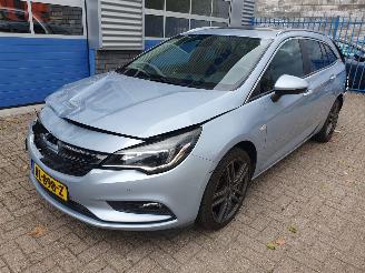  Opel Astra SPORTS TOURER 1.4 Online Edition 2017/3