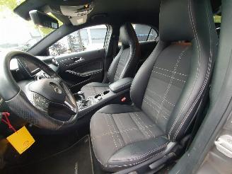 Mercedes A-klasse 180 Ambition picture 13