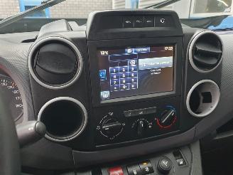 Peugeot Partner L2 122 1.6 BlueHDi 100 Premium Pack S&S picture 15