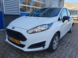 krockskadad bil auto Ford Fiesta 1.25 2014/2