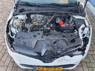 Renault Clio 0.9 TCe Limited picture 9