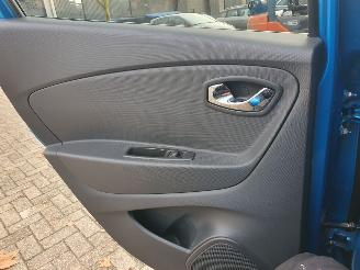 Renault Captur 0.9 TCe Expression picture 24