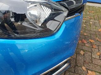 Renault Captur 0.9 TCe Expression picture 12