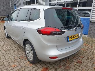 Opel Zafira TOURER 1.4 Turbo Business Executive Automaat picture 3