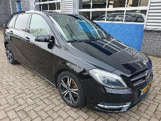 škoda osobní automobily Mercedes B-klasse 180 Prestige Automaat 2013/1