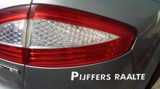 Ford Mondeo Mondeo IV, Hatchback, 2007 / 2015 2.0 TDCi 140 16V picture 14