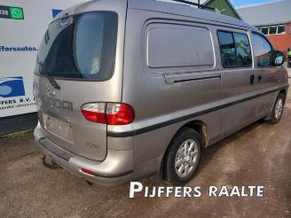 Hyundai H-200 H-1/H-200, Van, 1997 / 2008 2.5 CRDi Powervan picture 6