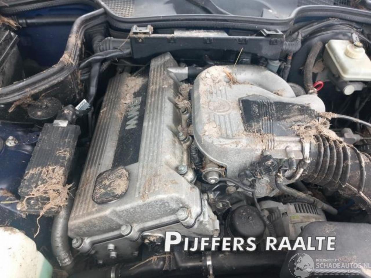 BMW Z3 Z3 Roadster (E36/7), Cabrio, 1995 / 2003 1.9 16V