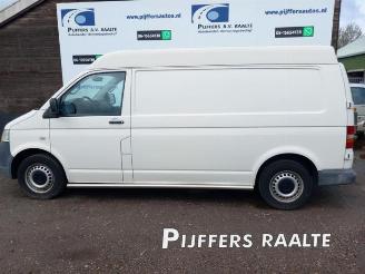 Coche siniestrado Volkswagen Transporter Transporter T5, Van, 2003 / 2015 2.5 TDi PF 2009/10