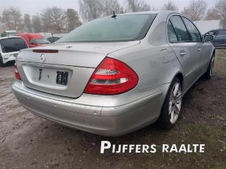 Mercedes E-klasse E (W211), Sedan, 2002 / 2008 3.2 E-320 V6 18V picture 9