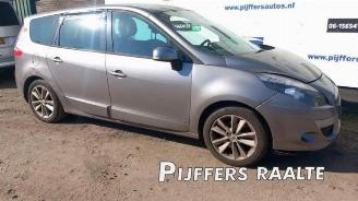Renault Scenic Scenic III (JZ), MPV, 2009 / 2016 1.4 16V TCe 130 picture 2