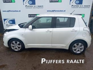 Coche siniestrado Suzuki Swift Swift (ZA/ZC/ZD1/2/3/9), Hatchback, 2005 / 2011 1.3 VVT 16V 2008/3
