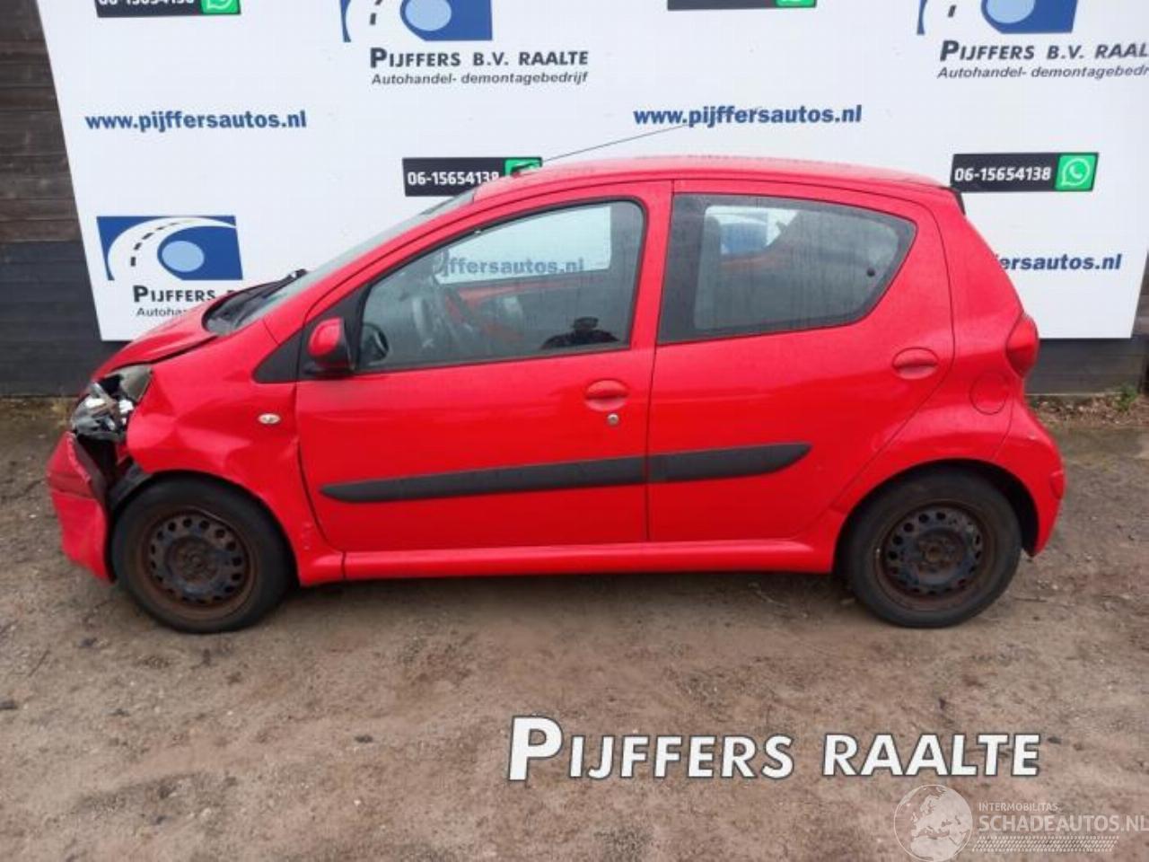 Toyota Aygo Aygo (B10), Hatchback, 2005 / 2014 1.0 12V VVT-i