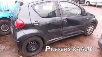 Toyota Aygo Aygo (B10), Hatchback, 2005 / 2014 1.0 12V VVT-i picture 5