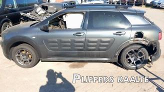 demontáž osobní automobily Citroën C4 cactus C4 Cactus (0B/0P), Hatchback 5-drs, 2014 1.2 PureTech 82 12V 2015/12