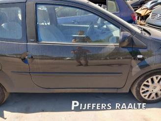 Renault Twingo Twingo II (CN), Hatchback 3-drs, 2007 / 2014 1.2 16V Quickshift 5 picture 11