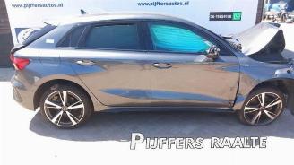 demontáž osobní automobily Audi A3 A3 Sportback (8YA), Hatchback 5-drs, 2019 1.4 40 TFSIe 16V 2021/2