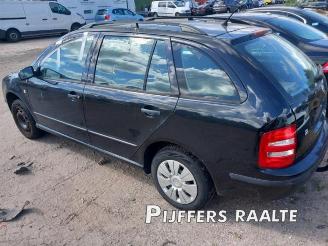 Skoda Fabia Fabia (6Y5), Combi 5-drs, 2000 / 2007 1.4i 16V picture 5