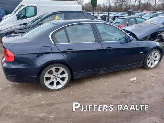 Vrakbiler auto BMW 3-serie 3 serie (E90), Sedan, 2005 / 2011 325i 24V 2005/4