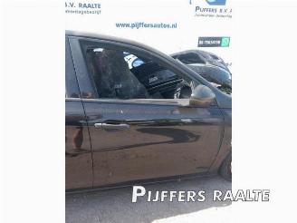 Peugeot 308 308 (L3/L8/LB/LH/LP), Hatchback 5-drs, 2013 / 2021 1.6 BlueHDi 120 picture 13