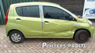 Daihatsu Cuore Cuore (L251/271/276), Hatchback, 2003 1.0 12V DVVT picture 2